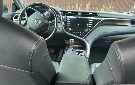 Toyota Camry, 2019 год, 2 410 000 рублей, 11 фотография