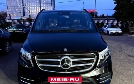 Mercedes-Benz V-Класс, 2019 год, 5 480 000 рублей, 14 фотография