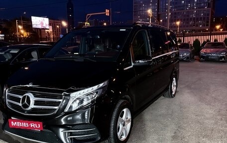 Mercedes-Benz V-Класс, 2019 год, 5 480 000 рублей, 29 фотография