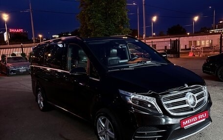 Mercedes-Benz V-Класс, 2019 год, 5 480 000 рублей, 30 фотография