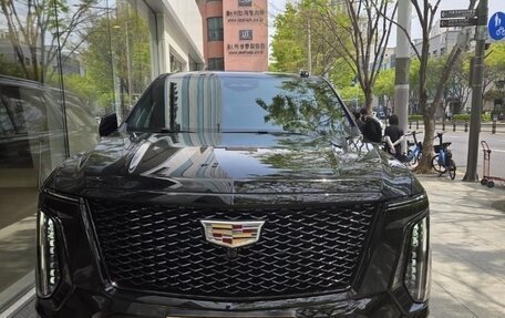 Cadillac Escalade V, 2025 год, 18 990 000 рублей, 2 фотография