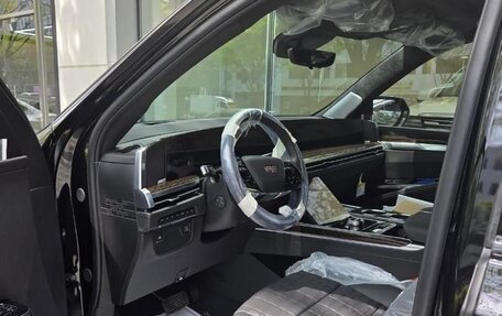 Cadillac Escalade V, 2025 год, 18 990 000 рублей, 6 фотография