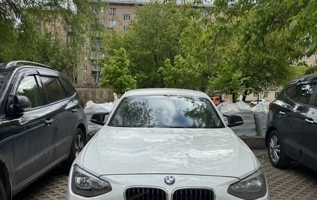 BMW 1 серия, 2011 год, 900 000 рублей, 7 фотография