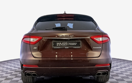 Maserati Levante I, 2017 год, 3 798 000 рублей, 6 фотография