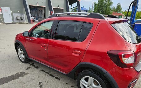 Renault Sandero II рестайлинг, 2014 год, 795 000 рублей, 11 фотография