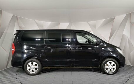 Hyundai Grand Starex Grand Starex I рестайлинг 2, 2014 год, 1 945 000 рублей, 6 фотография
