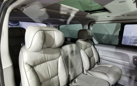 Hyundai Grand Starex Grand Starex I рестайлинг 2, 2014 год, 1 945 000 рублей, 14 фотография
