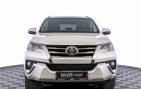 Toyota Fortuner II, 2019 год, 3 000 000 рублей, 2 фотография