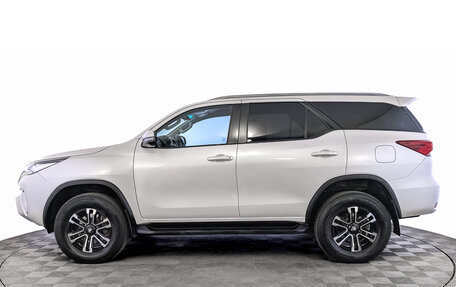 Toyota Fortuner II, 2019 год, 3 000 000 рублей, 8 фотография