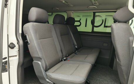 Volkswagen Caravelle T6 рестайлинг, 2018 год, 2 849 000 рублей, 10 фотография