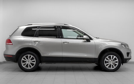 Volkswagen Touareg III, 2015 год, 2 935 000 рублей, 4 фотография