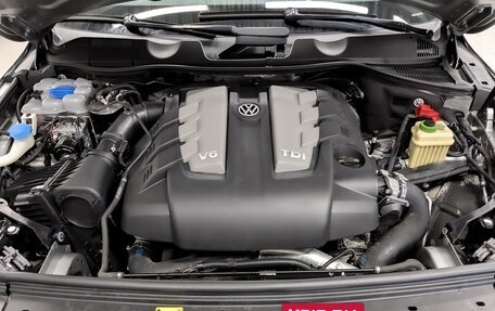 Volkswagen Touareg III, 2015 год, 2 935 000 рублей, 9 фотография