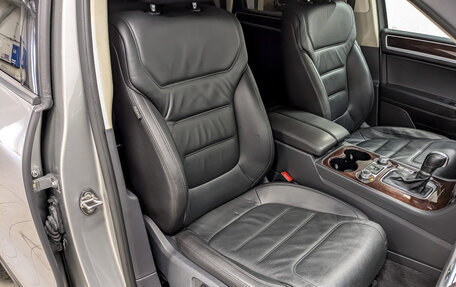 Volkswagen Touareg III, 2015 год, 2 935 000 рублей, 23 фотография