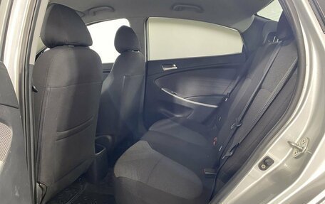 Hyundai Solaris II рестайлинг, 2011 год, 699 000 рублей, 15 фотография