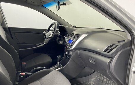 Hyundai Solaris II рестайлинг, 2011 год, 699 000 рублей, 13 фотография