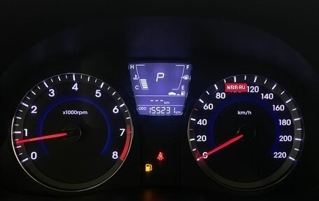 Hyundai Solaris II рестайлинг, 2011 год, 699 000 рублей, 16 фотография