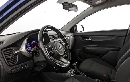 KIA Rio IV, 2021 год, 1 075 000 рублей, 15 фотография