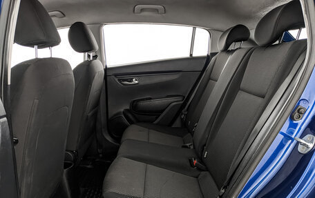 KIA Rio IV, 2021 год, 1 075 000 рублей, 18 фотография