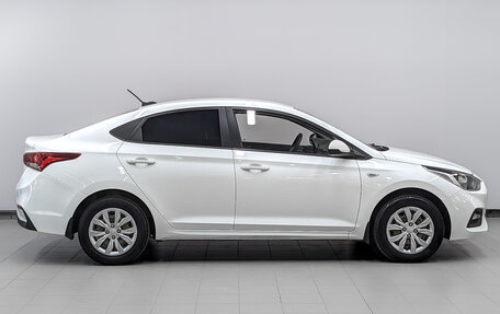 Hyundai Solaris II рестайлинг, 2018 год, 1 125 000 рублей, 4 фотография