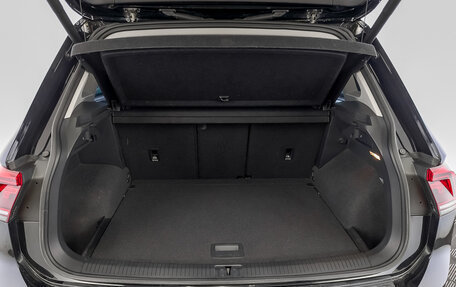 Volkswagen Tiguan II, 2019 год, 2 700 000 рублей, 10 фотография