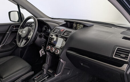 Subaru Forester, 2017 год, 2 150 000 рублей, 13 фотография