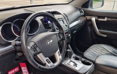 KIA Sorento II рестайлинг, 2011 год, 1 600 000 рублей, 23 фотография
