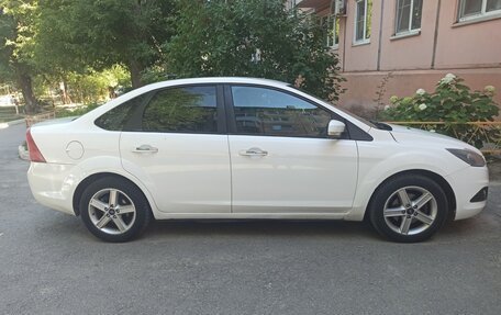 Ford Focus II рестайлинг, 2010 год, 680 000 рублей, 2 фотография