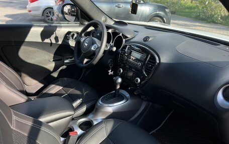 Nissan Juke II, 2011 год, 990 000 рублей, 7 фотография