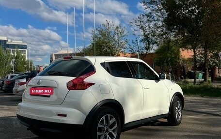 Nissan Juke II, 2011 год, 990 000 рублей, 3 фотография