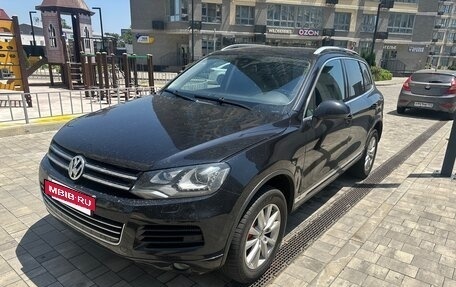 Volkswagen Touareg III, 2014 год, 2 595 000 рублей, 2 фотография