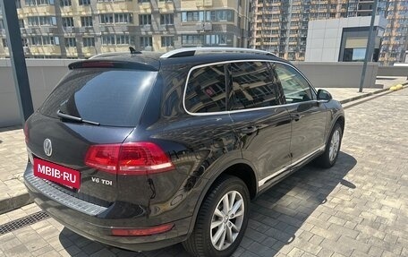Volkswagen Touareg III, 2014 год, 2 595 000 рублей, 4 фотография