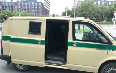 Volkswagen Transporter T6 рестайлинг, 2017 год, 1 220 000 рублей, 3 фотография