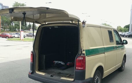 Volkswagen Transporter T6 рестайлинг, 2017 год, 1 220 000 рублей, 10 фотография