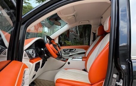Mercedes-Benz Vito, 2022 год, 4 500 000 рублей, 5 фотография