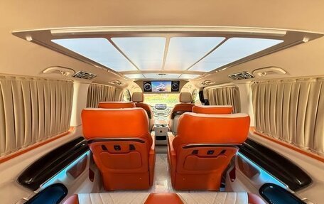 Mercedes-Benz Vito, 2022 год, 4 500 000 рублей, 6 фотография