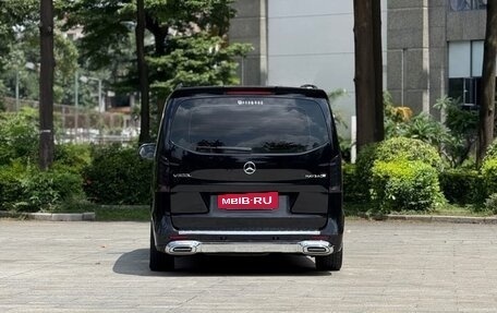 Mercedes-Benz Vito, 2022 год, 4 500 000 рублей, 10 фотография