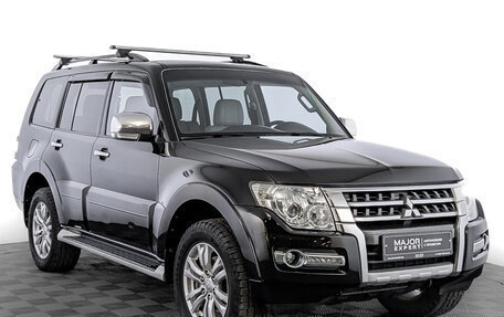 Mitsubishi Pajero IV, 2017 год, 2 990 000 рублей, 3 фотография