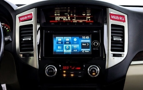 Mitsubishi Pajero IV, 2017 год, 2 990 000 рублей, 15 фотография