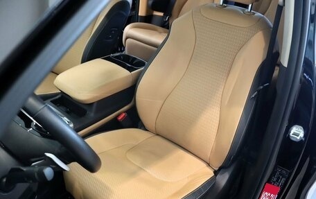 KIA Carnival, 2023 год, 5 460 000 рублей, 20 фотография