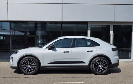 Porsche Macan, 2025 год, 15 390 000 рублей, 8 фотография
