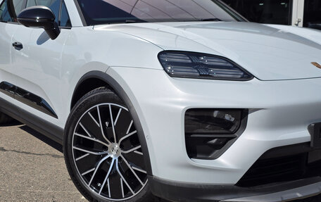 Porsche Macan, 2025 год, 15 390 000 рублей, 24 фотография