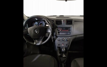 Renault Logan II, 2018 год, 684 000 рублей, 14 фотография