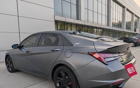 Hyundai Elantra, 2022 год, 1 250 000 рублей, 4 фотография