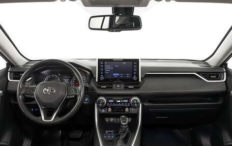 Toyota RAV4, 2021 год, 3 100 000 рублей, 14 фотография