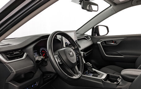 Toyota RAV4, 2021 год, 3 100 000 рублей, 15 фотография