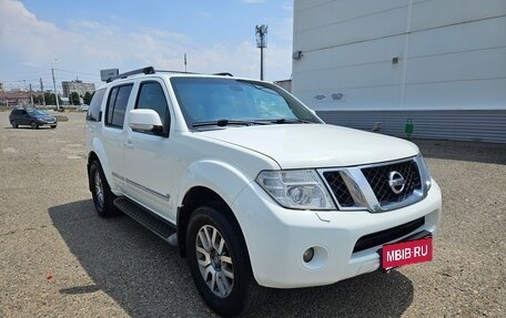 Nissan Pathfinder, 2010 год, 1 450 000 рублей, 1 фотография