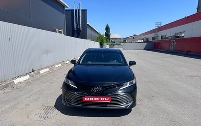 Toyota Camry, 2020 год, 3 000 000 рублей, 1 фотография