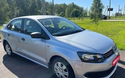 Volkswagen Polo VI (EU Market), 2013 год, 950 000 рублей, 1 фотография