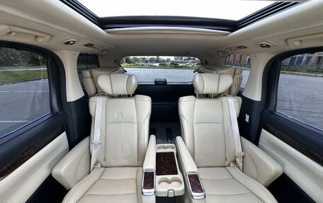 Toyota Alphard III, 2019 год, 5 200 000 рублей, 35 фотография