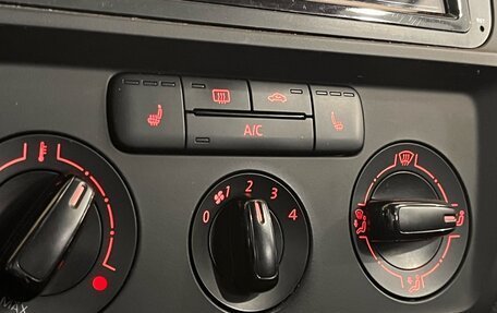 Volkswagen Jetta VI, 2015 год, 980 000 рублей, 17 фотография
